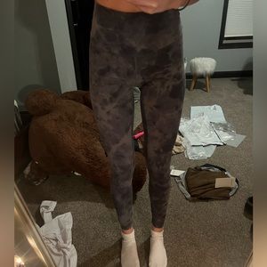 Lululemon diamond dye align leggings 28”